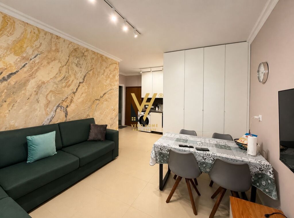 APARTMENT 1+1 FOR SALE IN GOLEM 7,500,000 LEKE