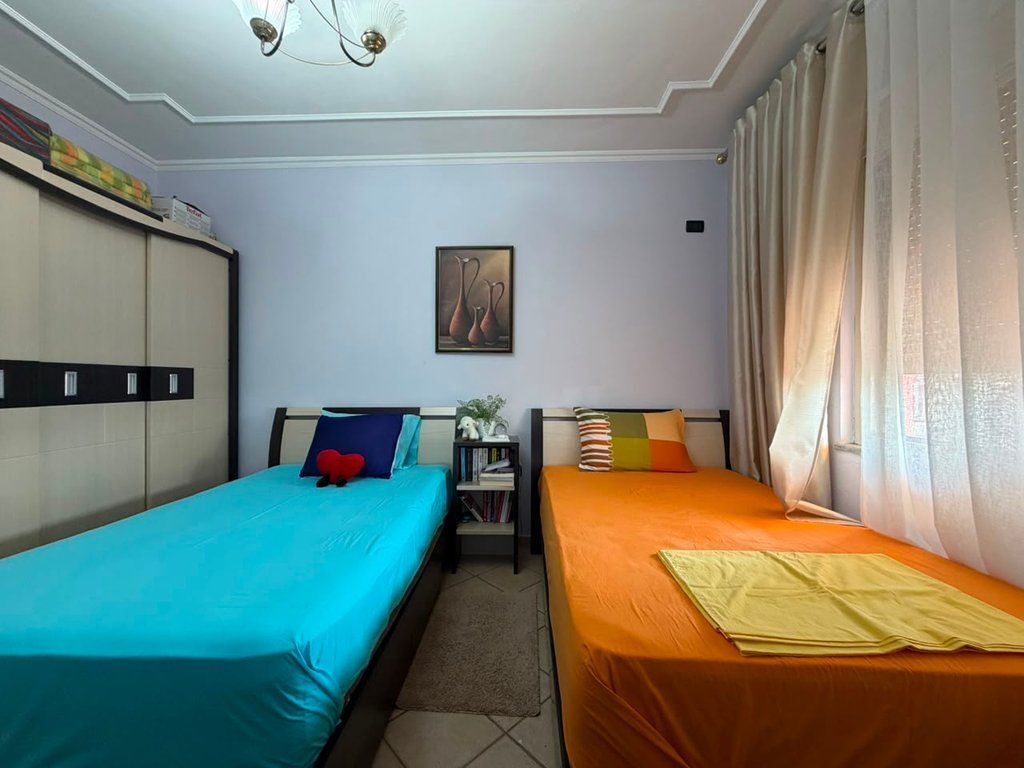Apartament 3+1+2 per shitje , Rruga Sami Frashëri , Blloku , Tiranë