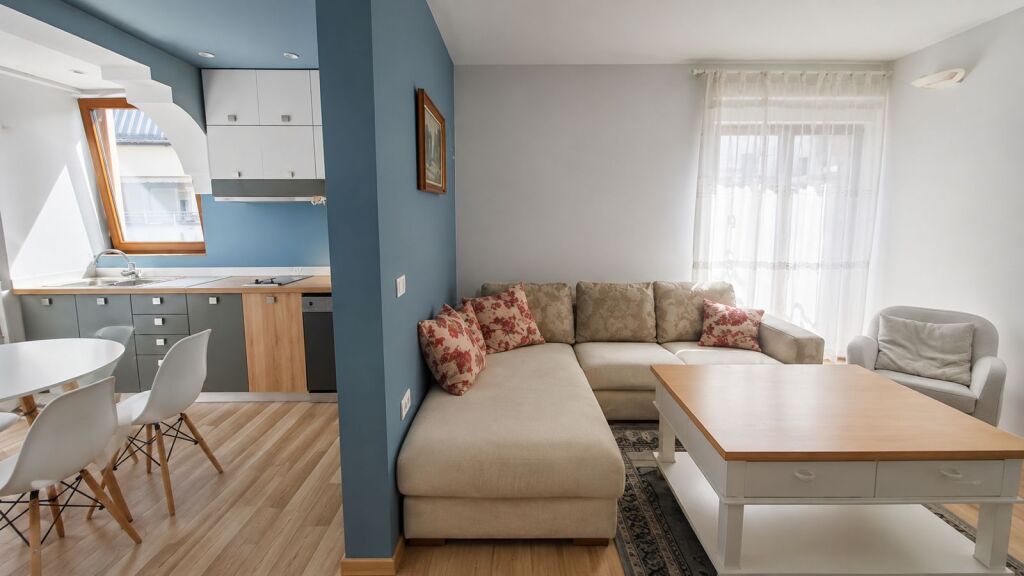 Qira, Apartament 1+1, Myslym Shyri, Tiranë