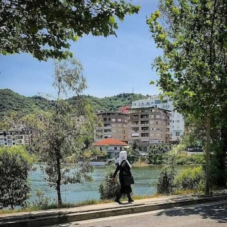 AFFITTASI APPARTAMENTO 2+1+2 ARREDATO AL LAGO ASCIUTTO, VIA EDUARD MANO