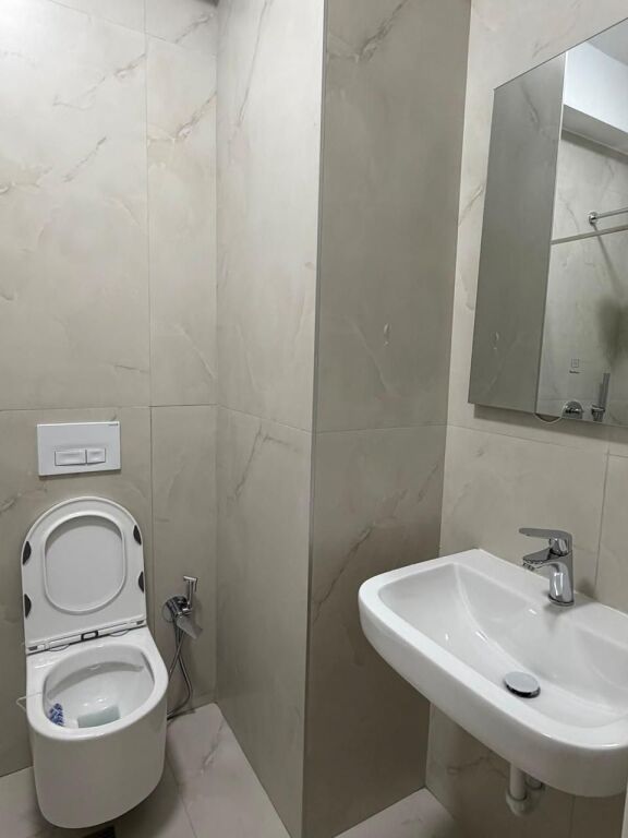Appartamento in affitto 1+1+parcheggio a Ali Dem