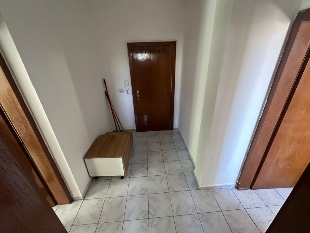 Apartament 1+1 me qera tek Universiteti i Mjeksis