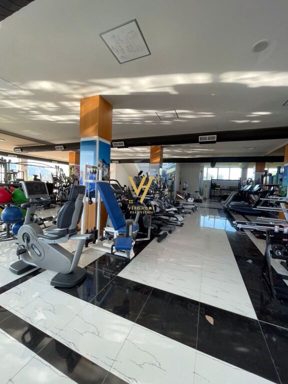 SHITET GODINE BIZNESI 3.000 M2 NE PEZE HELMES 114.330.000 LEKE