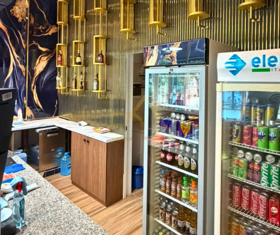 SHITET LOKAL – ASTIR, TIRANË