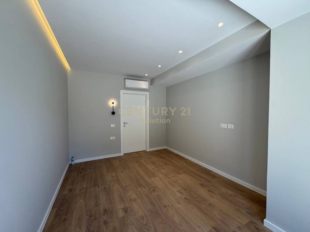 APARTMENT FOR RENT 2+1+TWO PARKING SPOTS AT KODRA E DIELLIT RESIDENCE 2!