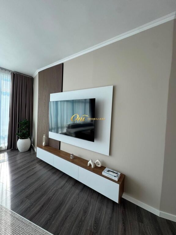 CASA ITALIA, APARTAMENT PER QERA 1+1