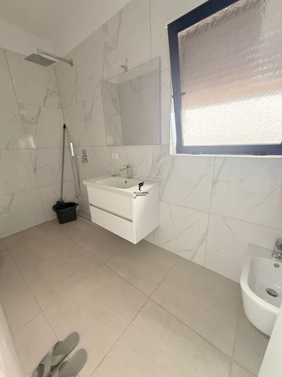 ZYRE ME QERA 120M2 SELVIA 80.000 LEKE FH-89991
