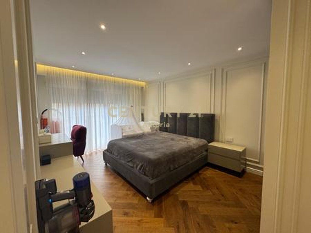Premium apartment 2+1+2+2 balconies with parking space for rent at Olympic Residence Tirana