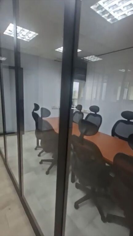 AMBIENT BIZNESI ME QIRA – QENDËR TIRANË