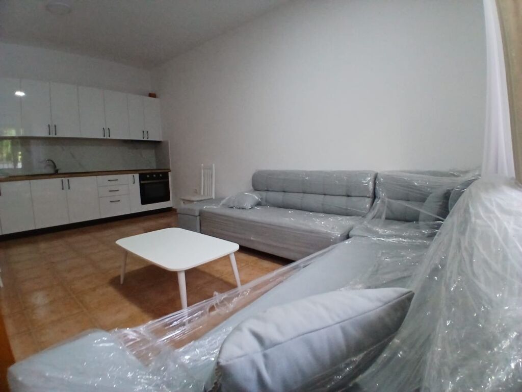 Jepet me qera apartamenti 1+1