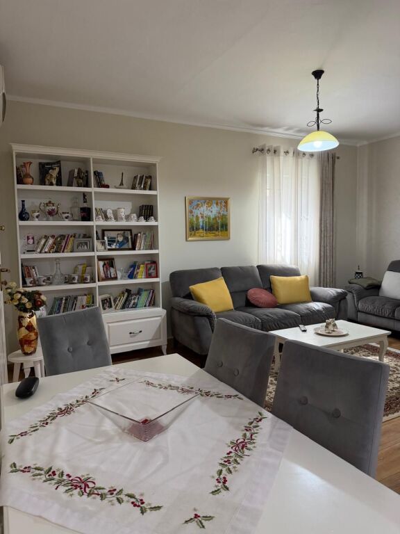 Apartament 2+1 ne shitje, Vasil Shanto !