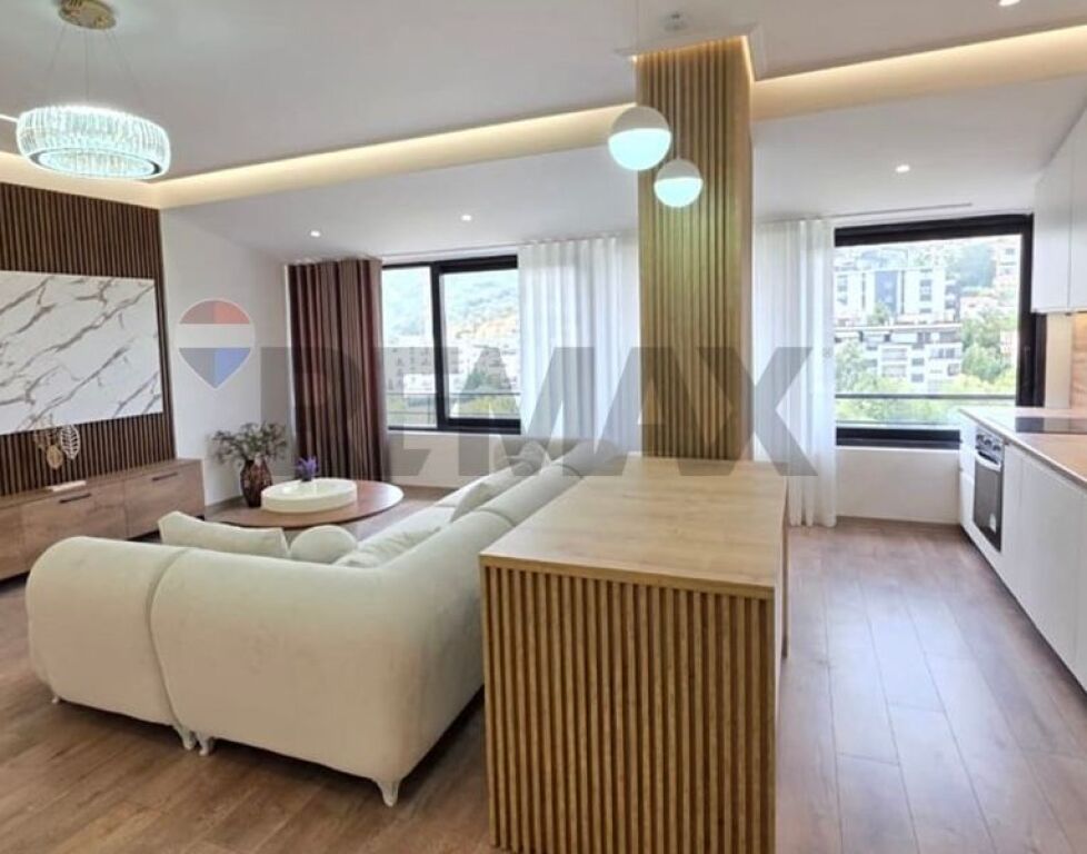 Shitet apartament 2+1 me pamje nga Liqeni i Thate. ID: 530201007-601   