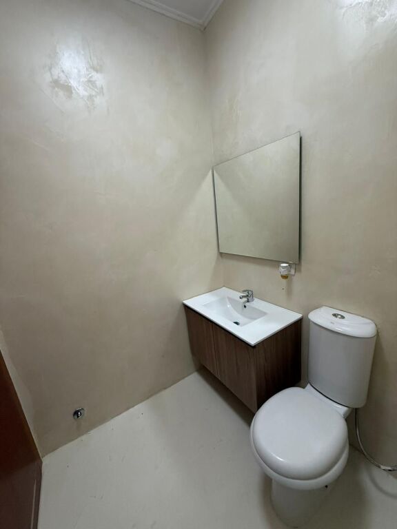 JEPET ME QIRA APARTAMENT 2+1+2 – PRANË FRESKUT   ID 5408