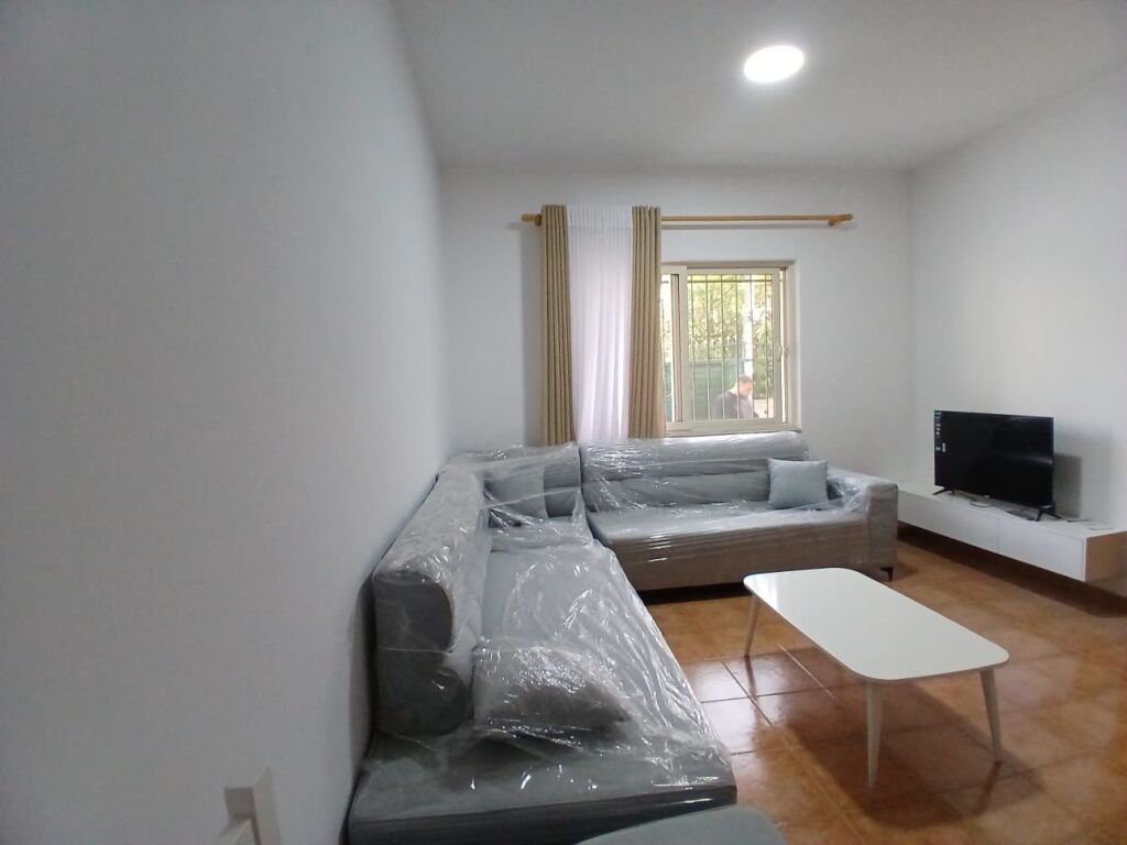 Jepet Me Qera Apartament 1+1