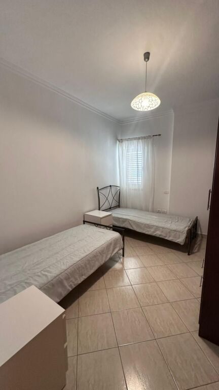 🏠 APARTMENT 2+1 + GARAGE FOR RENT – DURRËS