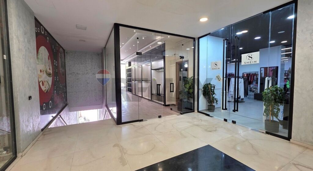 EXCLUSIVE OPPORTUNITY – SHOP FOR SALE | VLORË