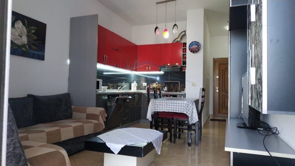 Qera, Apartament 2+1+2 Fresk, Rruga Muhamed Deliu