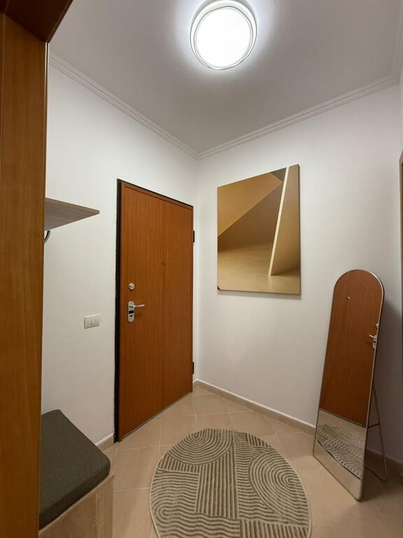 JEPET ME QIRA APARTAMENT 2+1+2 – PRANË FRESKUT   ID 5408
