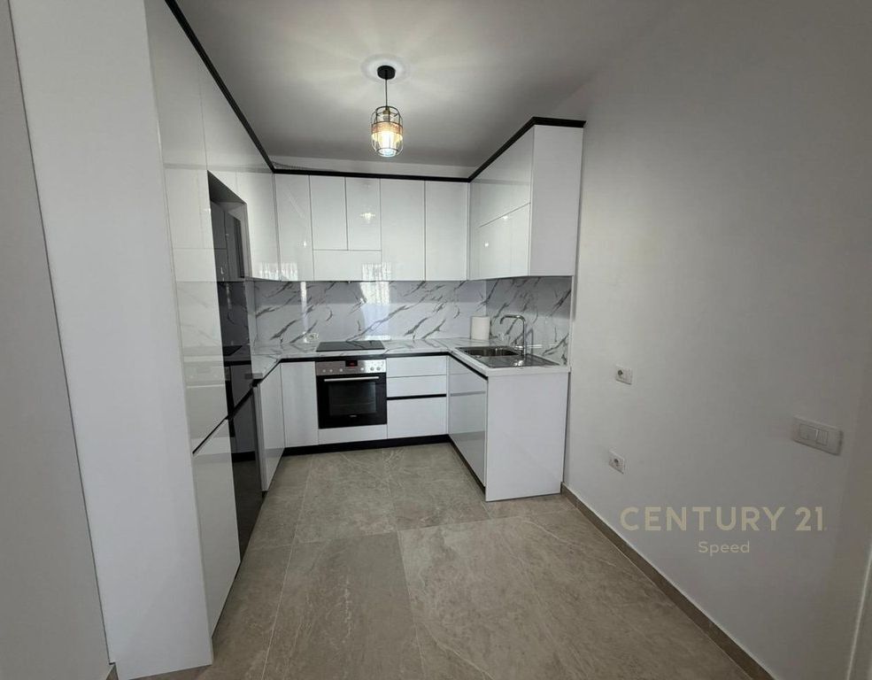 Apartment 2+1 for rent in 5 Maj!! 550 € /Month