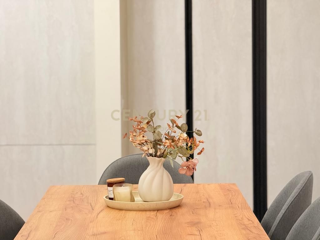 JEPET ME QIRA APARTAMENT PREMIUM 1+1 TE "KOMPLEKSI DELIJORGJI"