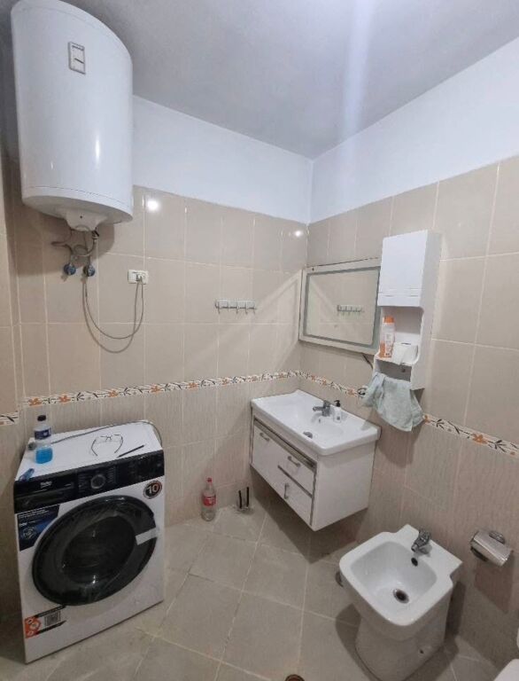Qera | Apartament 2 + 1 | Fresku | 450 €/muaj