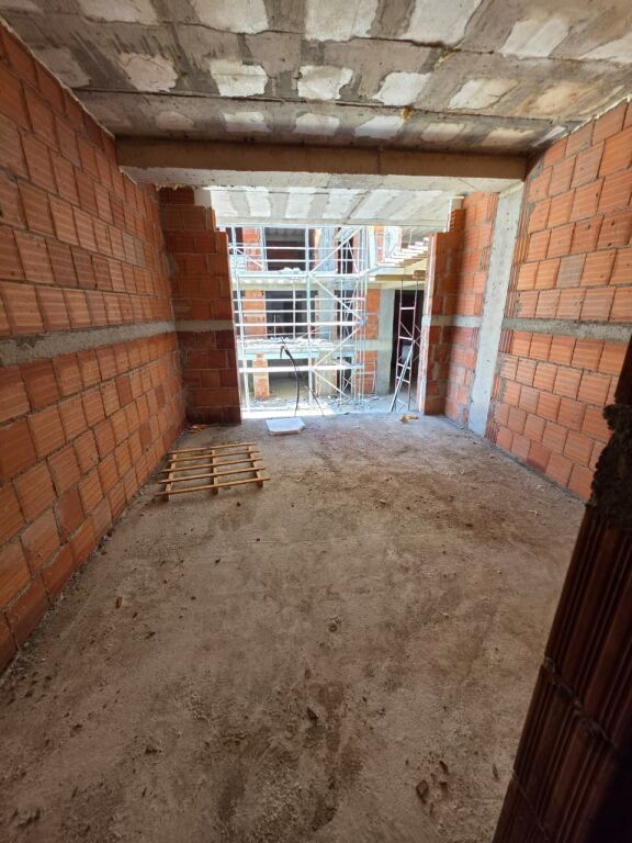 🏡 SHITET: 3+1+2Wc &amp; Ballkon + Depo📍Res. Kodra Diellit II✨ 165 m² | Kati 3 | Proçes Ndërtimi | Mundësi Ndarje në 2 ap 1+1 | Çmimi: 255.000€