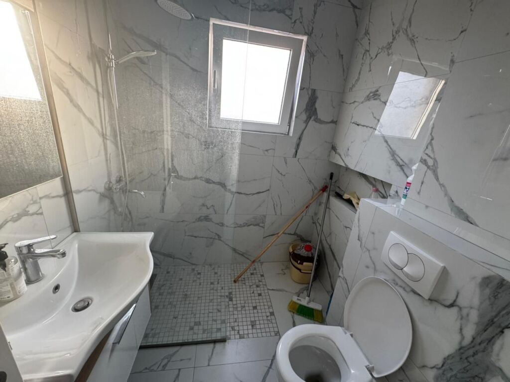 Apartment 1+1 for rent at Dibra Street