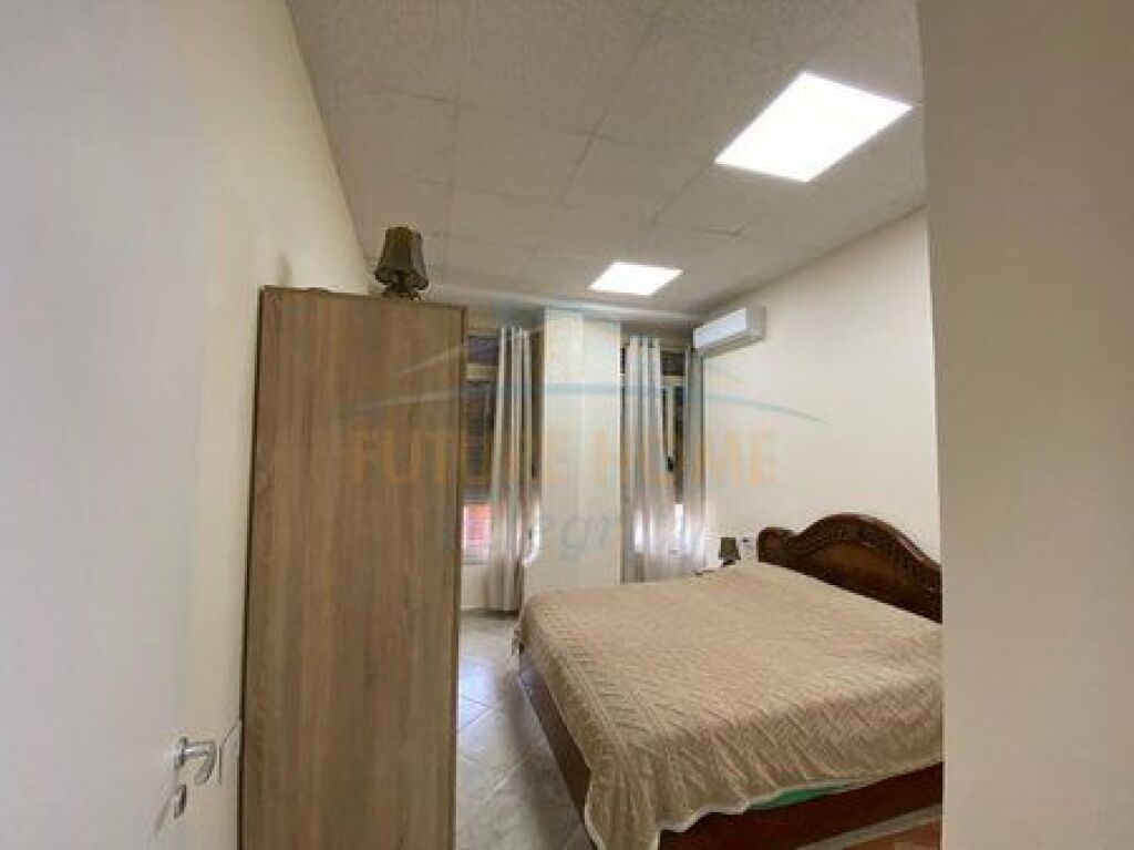 Qera, Apartament 2+1, Rruga e Kavajës, Tiranë (Pranon student DJEM)

