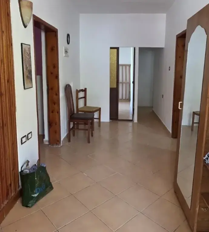 Qera | Shtëpi private 2 + 1 | Koder Kamez | 400 €/muaj