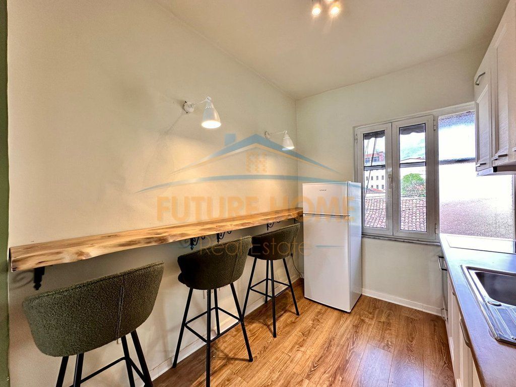 Rent, Apartment 2+1, Durres Street, Tirana