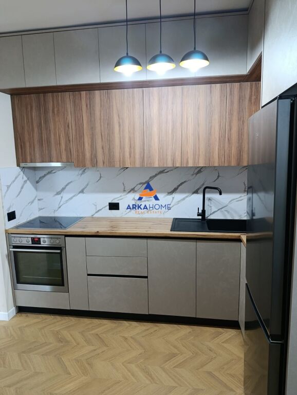 IN VENDITA APPARTAMENTO 2+1+BALCONE "EX MERCATO ELETTRICO" 20.500.000 LEKE
