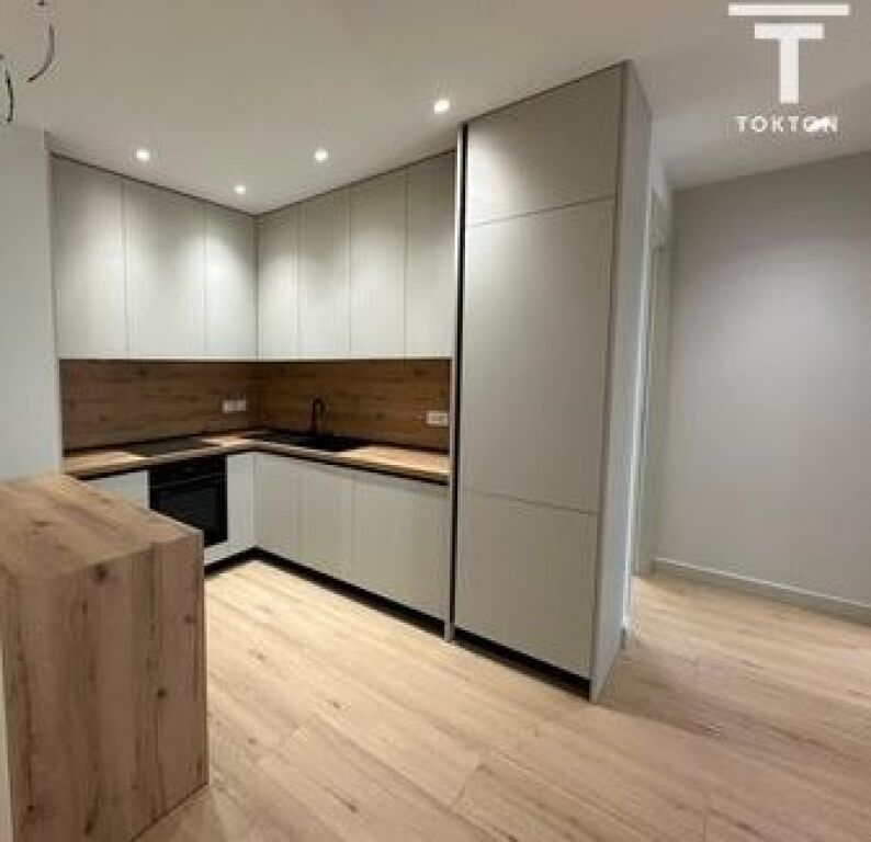 FOR SALE, APARTMENT 2+1, DRY LAKE, TIRANA