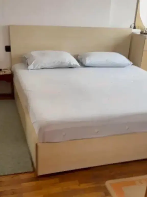 Rent | Apartament 1 + 1 | Ish Stacion Treni | 600 €/month