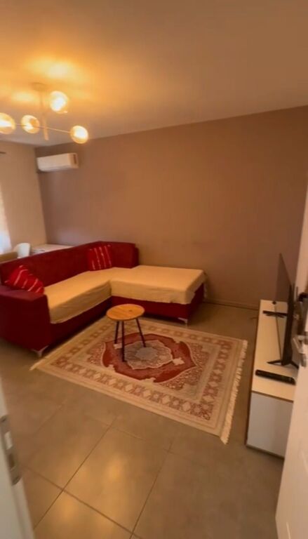 Qera | Apartament 1 + 1 | Rruga Njazi Meka | 450 €/muaj