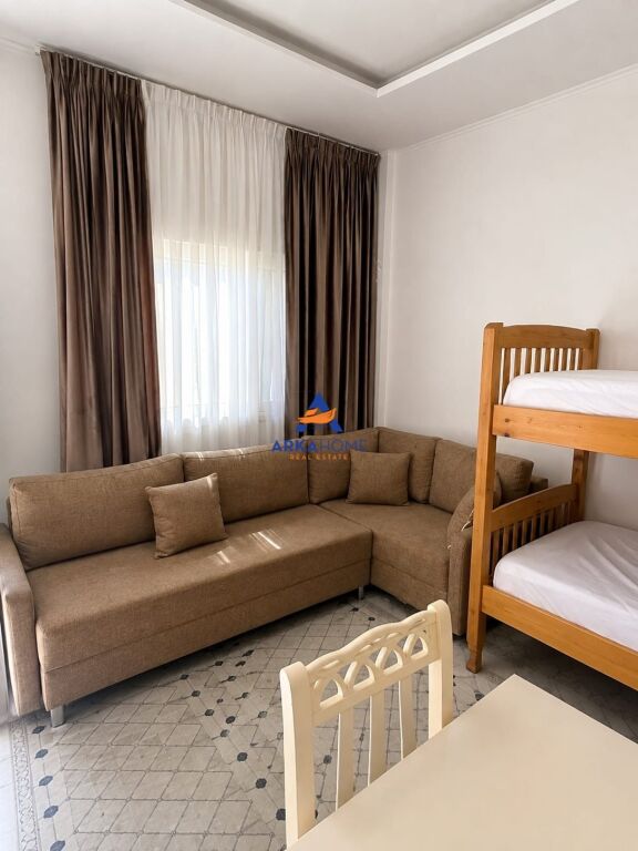 JEPET GASONIERE ME QIRA 35M2 "5 MAJ, PAS QENDRES CONCORD" 40.000 LEKE