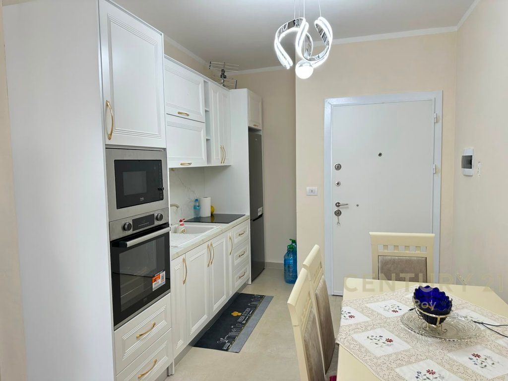 APPARTAMENTO 1+1 IN VENDITA A GOLEM, DI FRONTE ALL'HOTEL FLOWER – NUOVO PALAZZO 2025!!!