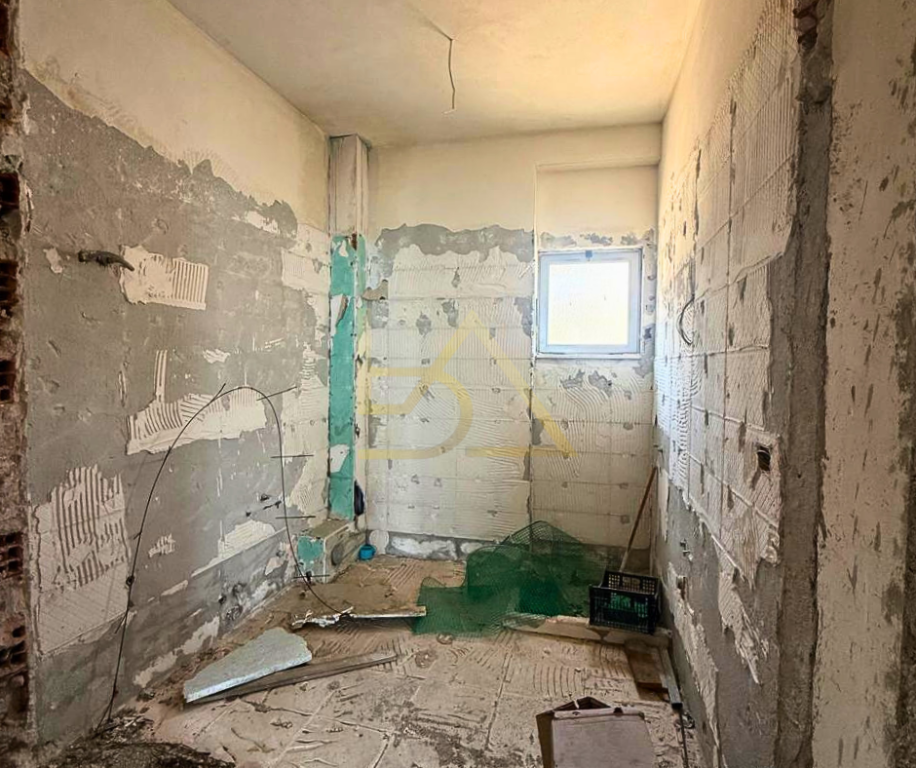 VENDESI APPARTAMENTO 2+1 – SARANDË