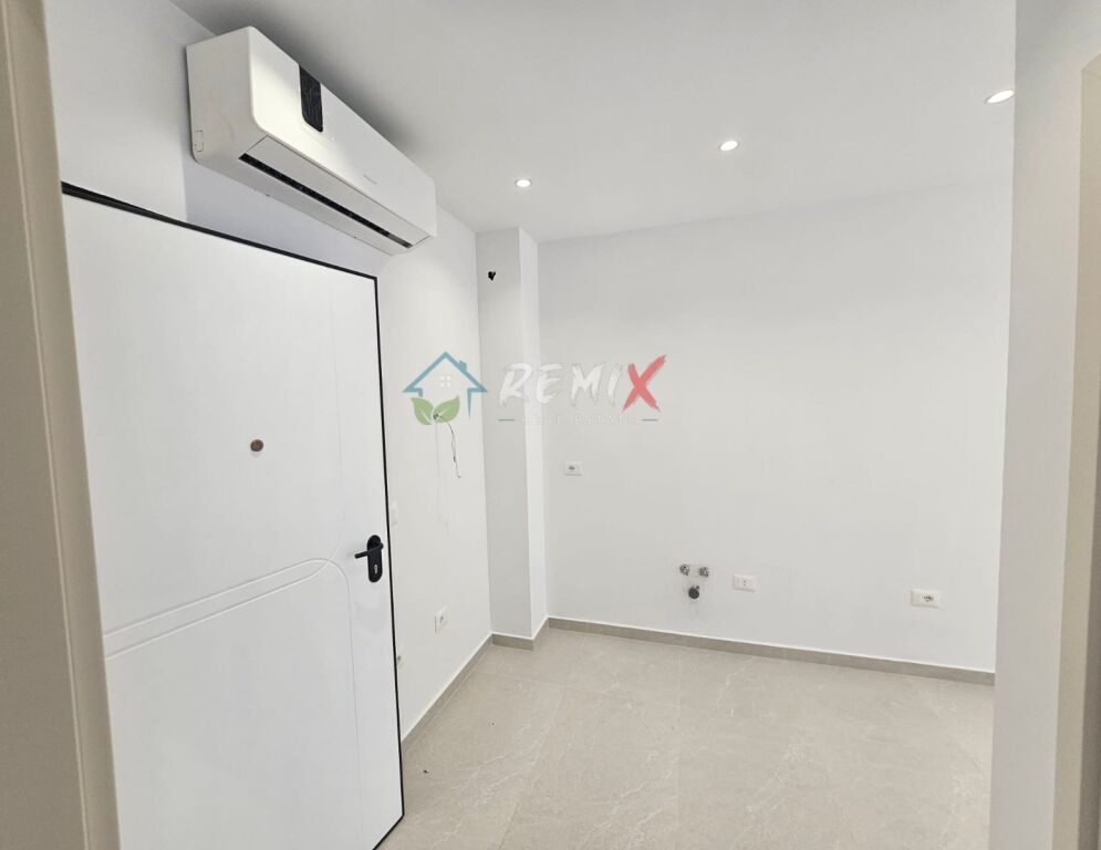 🏡 VENDESI APPARTAMENTO 1+1 – MALI I ROBIT, GOLEM