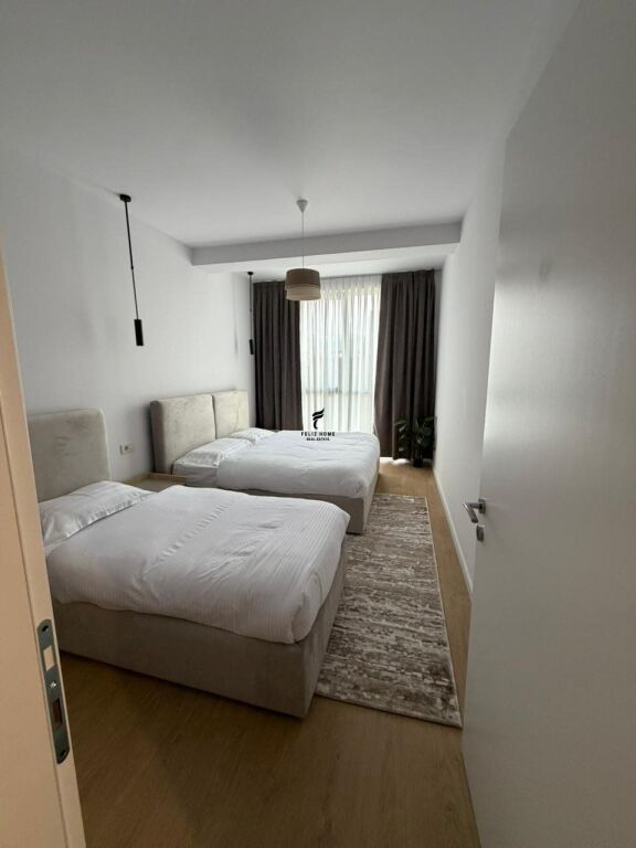 APARTAMENT ME QERA 1+1 MINE PEZA 110.000 LEKE FH-90071