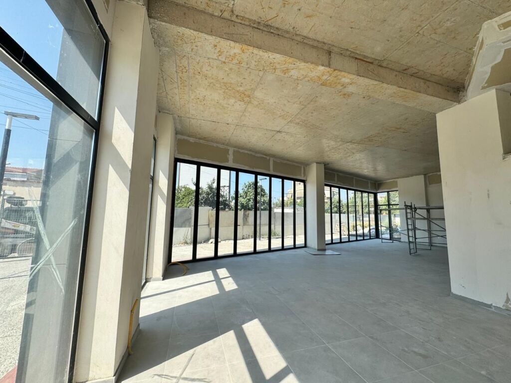 Dyqan Me Qera Tek Stacioni i Trenit (ID BD21941) Tirane