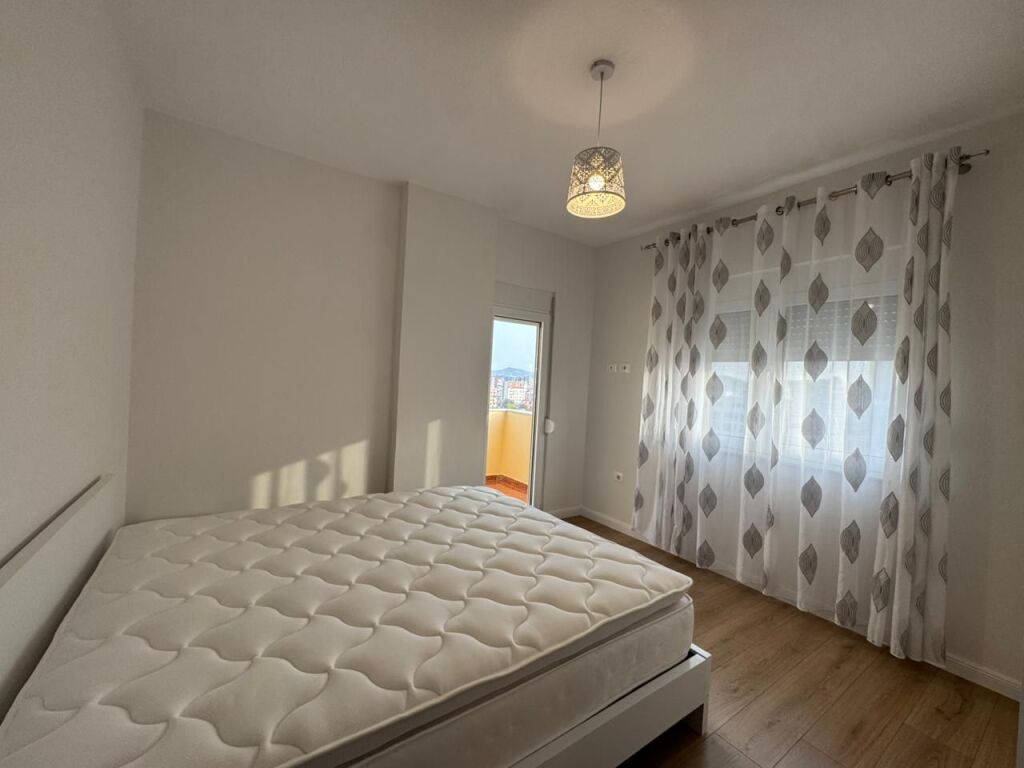 Apartment 1+1 for rent at Dibra Street