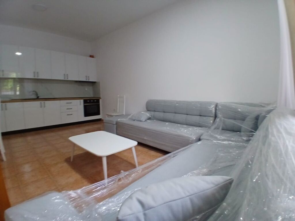 Apartament 1+1 me qera tek 5 Maji