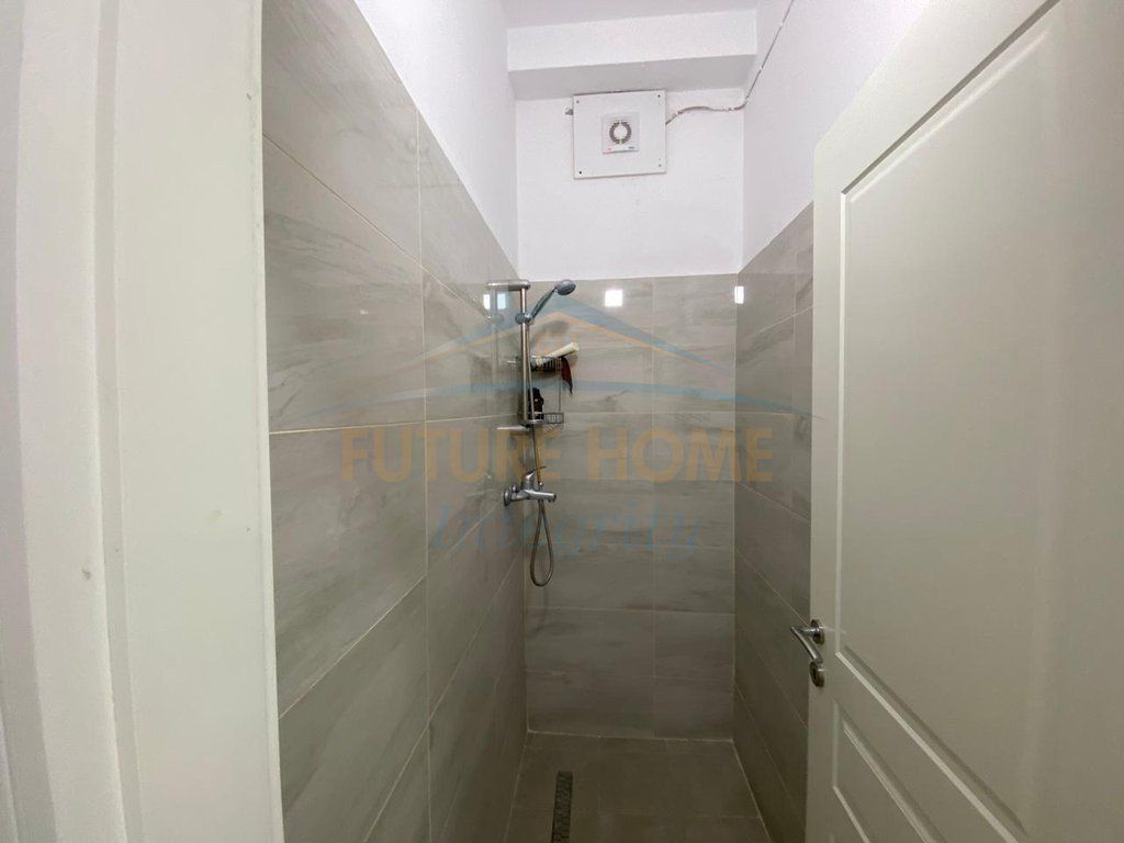 Qera, Apartament 2+1, Rruga e Kavajës/AL73365