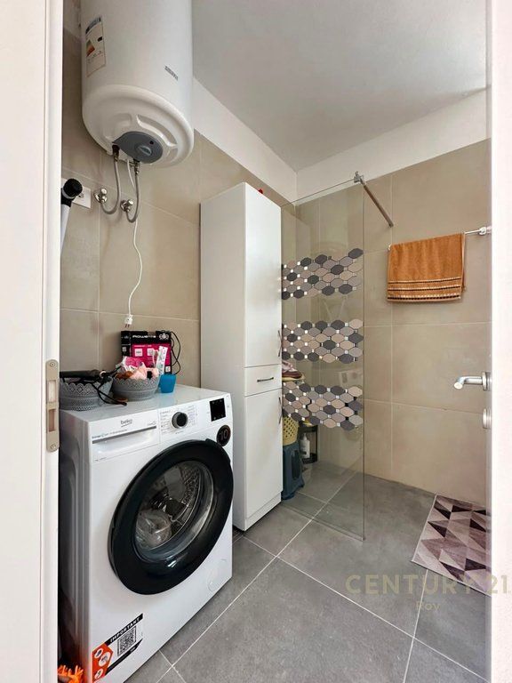 APPARTAMENTO 1+1 IN VENDITA A GOLEM, DI FRONTE ALL'HOTEL FLOWER – NUOVO PALAZZO 2025!!!