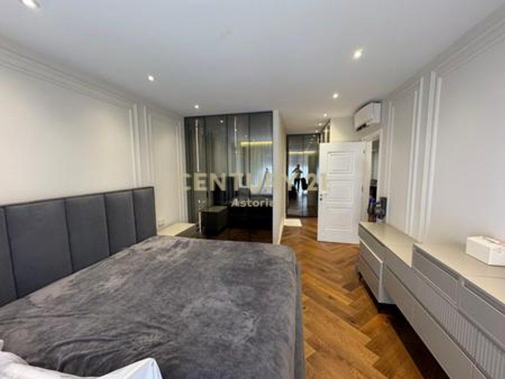 Premium apartment 2+1+2+2 balconies with parking space for rent at Olympic Residence Tirana