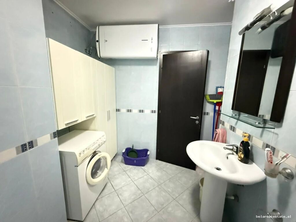 Apartament me Qera 1+1 tek Medreseja (ID B2101888) Tirane