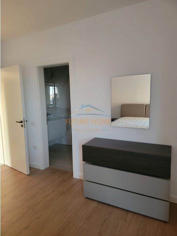 Rent, Apartment 2+1+2, 5 Maji Street, Tirana