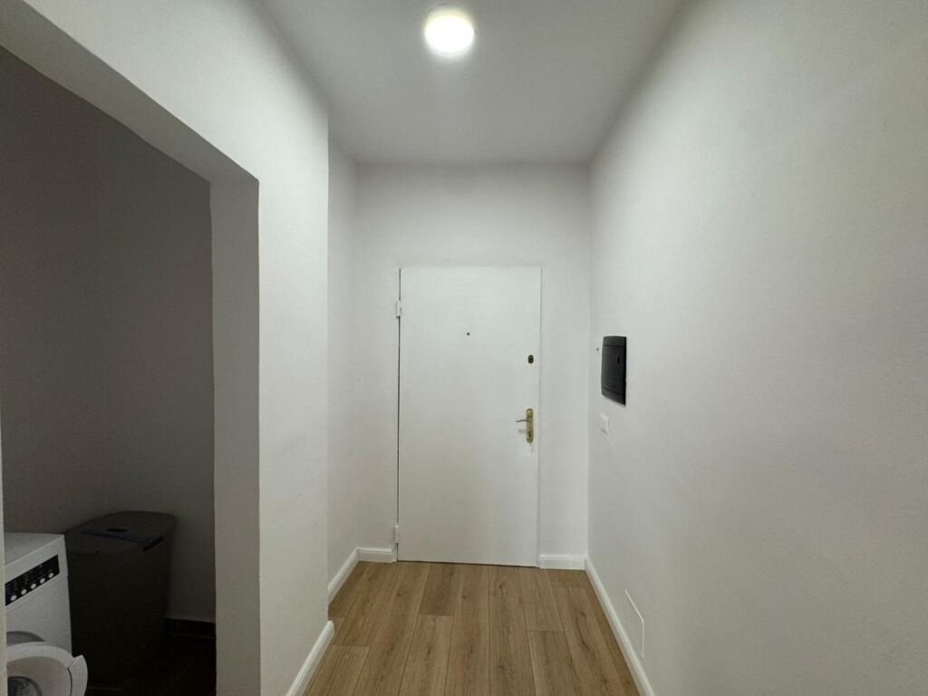 Apartment 1+1 for rent at Dibra Street