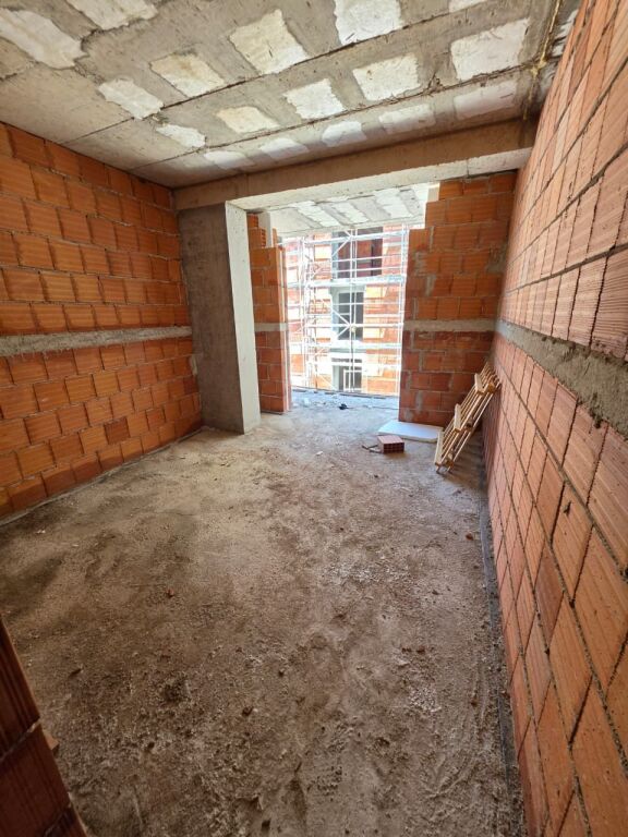 🏡 SHITET: 3+1+2Wc &amp; Ballkon + Depo📍Res. Kodra Diellit II✨ 165 m² | Kati 3 | Proçes Ndërtimi | Mundësi Ndarje në 2 ap 1+1 | Çmimi: 255.000€