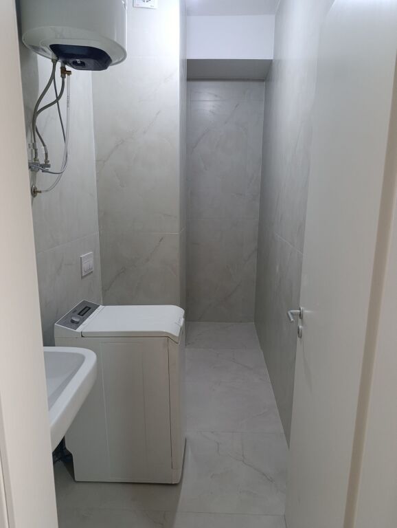 Qera | Apartament 1 + 1 | Ali Demi | 450 €/muaj